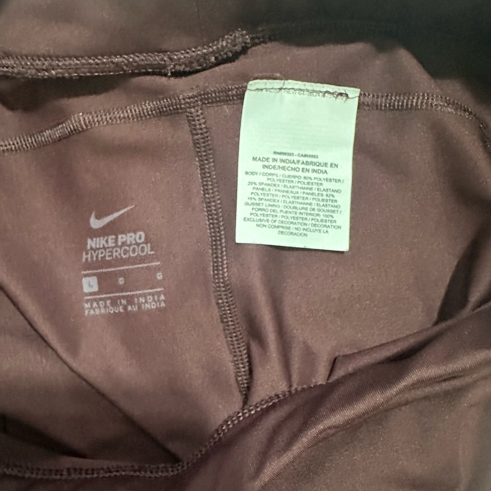 Nike Pro Woman’s Pants - Picture 5 of 6